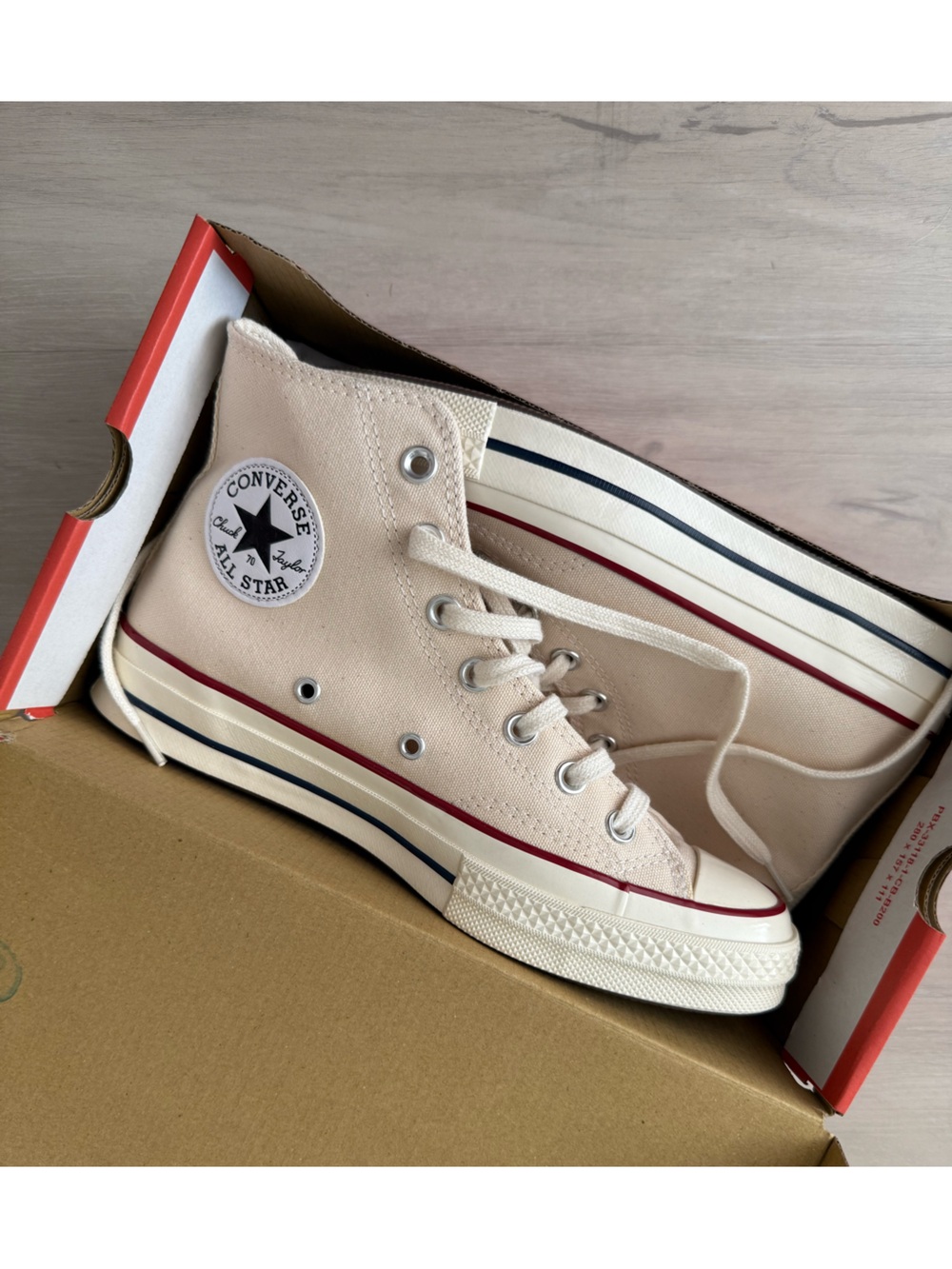 NWT Converse Chuck 70 Hi-Top Canvas Parchment Shoes
